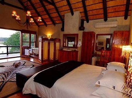 Indlovu River Lodge Karongwe Game Reserve Exterior foto