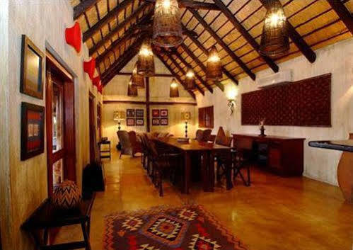 Indlovu River Lodge Karongwe Game Reserve Exterior foto